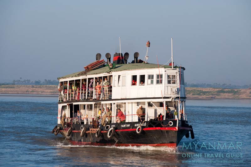 IWT-Fähre von Bagan nach Mandalay auf dem Ayeyarwady
