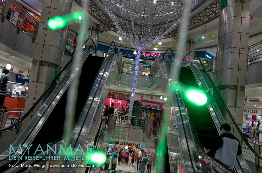 Myanmar Reisetipps - Mandalay | Yadanarbon Diamond Plaza