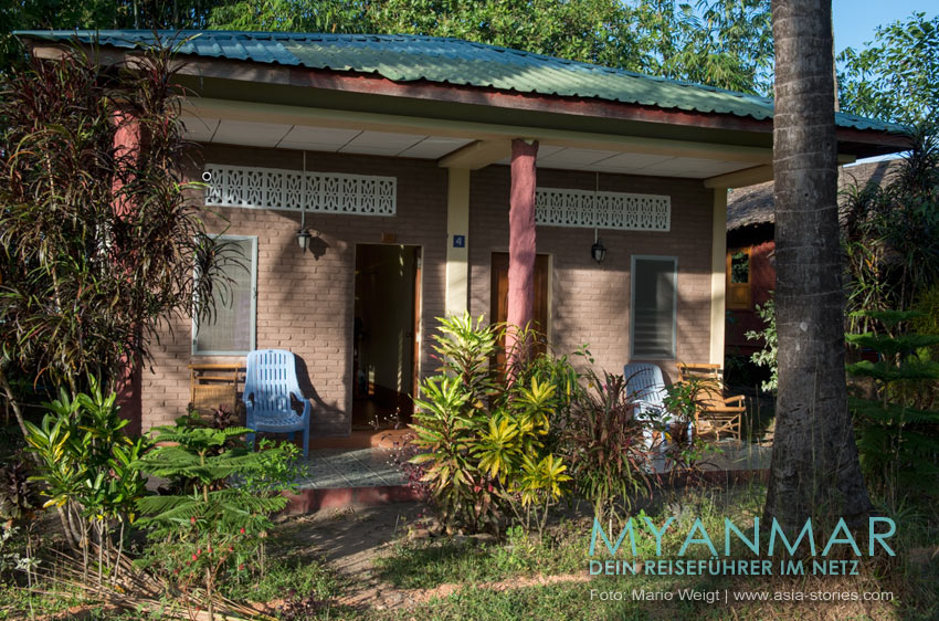 Myanmar Reisetipps - Dawei Peninsula | Maungmagan Beach | Bungalow im Coconut Guesthouse