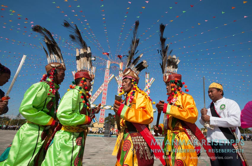 Myanmar Reisetipps | Myitkyina | Manaw Fesitval im Januar