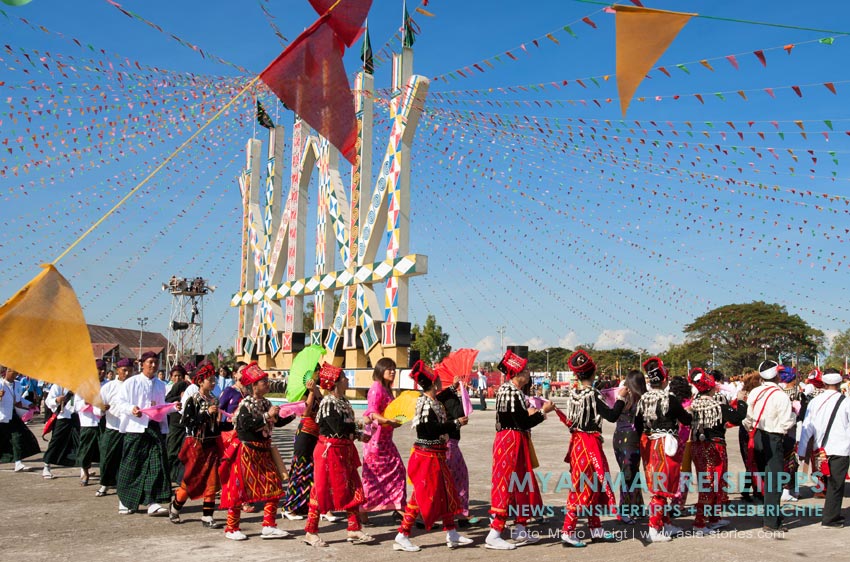 Myanmar Reisetipps | Myitkyina | Manao Fesitval im Januar
