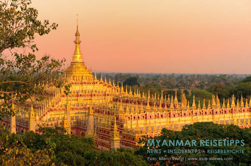Myanmar Reisetipps | bei Monywa | Die 40 Meter hohe Thanboddhay-Pagode im Abendlicht