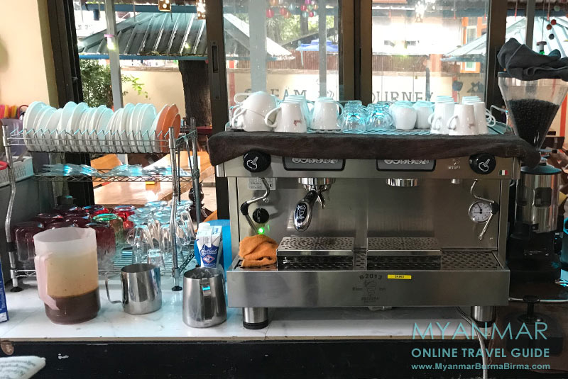 Im Dream Journey in Dawei bekommt ihr richtigen Kaffee.