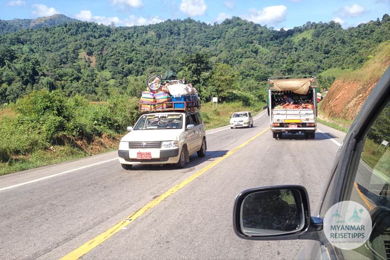 Sammeltaxi von Myawaddy nach Hpa-an und Mawlamyaing