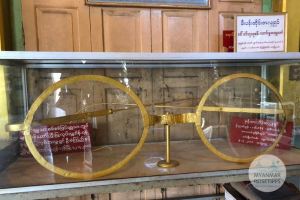 Myanmar Reisetipps | Pyay | Brille vom Shwe Myet Hman Buddha