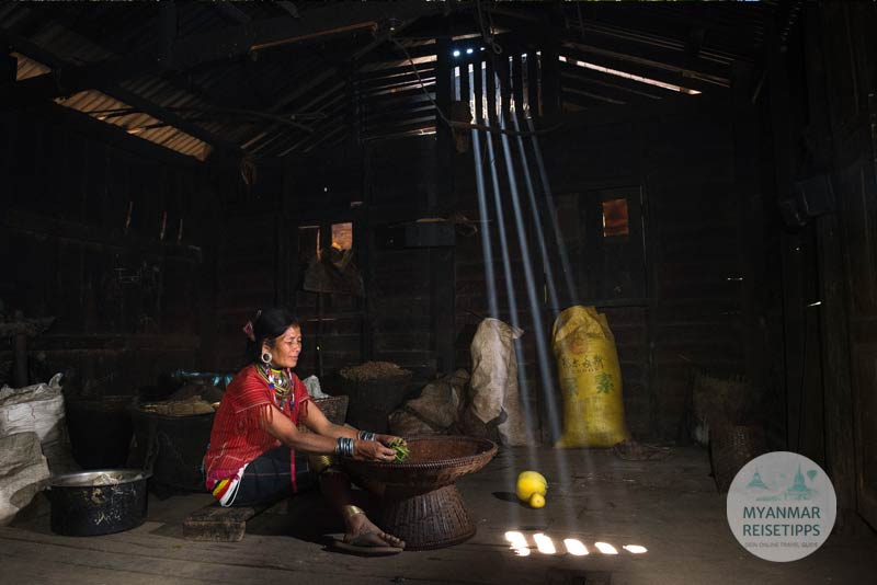 Myanmar Reisetipps | Loikaw | Frau vom Volk der Kayaw in Htay Kho