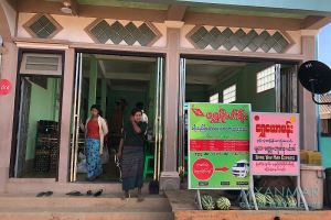 Myanmar Reisetipps | Mindat | Office von Shwe Yaw Man Express im Restaurant Ma Moe