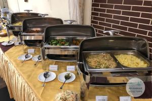 Myanmar Reisetipps | Naypyidaw | Frühstück im Hotel Myat Taw Win