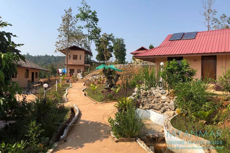 Nördlich von der Stadt Ye liegt das neue Starlight Resort