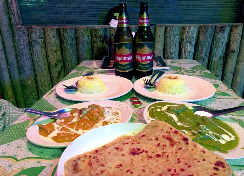 Indisches Essen im Innlay Hut Indian Food House am Inle-See in Nyaungshwe