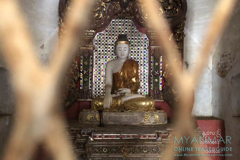 Myanmar Reisetipps | Salay | Buddha-Statue in Pakhan Nge
