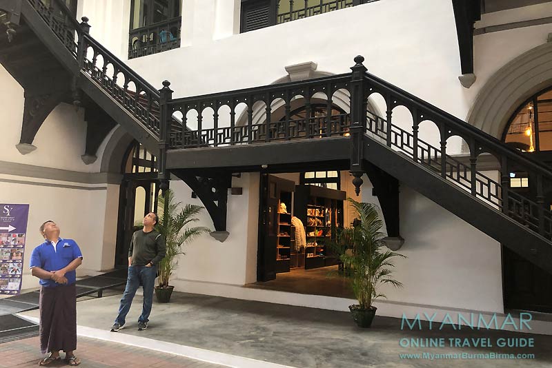 The Secretariat in Yangon: Parlamentsgebäude im Innenbereich nach der Renovierung