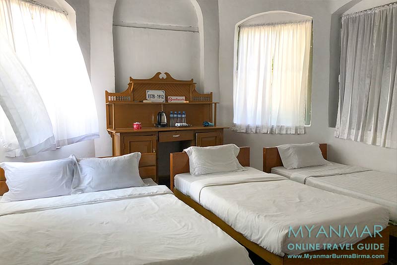 Thandaunggyi, Familienzimmer in der Kolonialvilla im I Wish Bed & Breakfast
