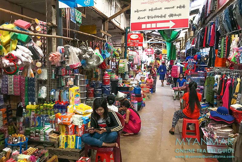 Myanmar: Markt am Ye-Fluss