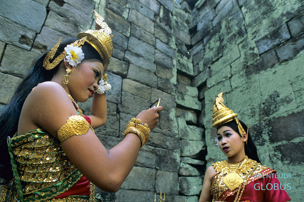Apsara-Tänzerinnen im Tempel Preah Khan in Angkor