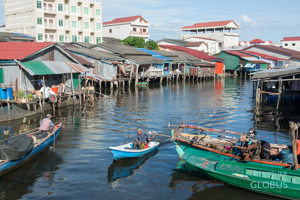 Pfahlhäuser am Koh-Pow-Fluss in Koh Kong