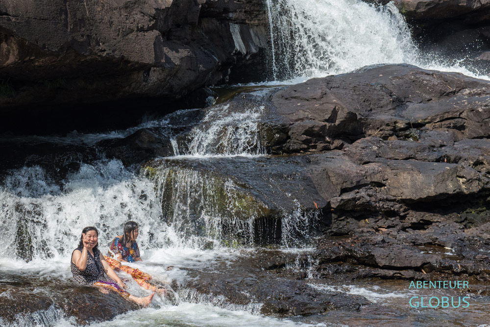 Koh Kong: Erfrischendes Bad im Tatai-Wasserfall