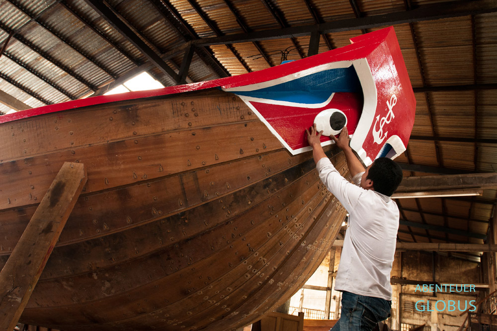 Mekong, Vietnam, Dorf Tam Thanh: Die Bootsbaufirma Phuoc Loi baut Holzboote im Mekong-Delta.