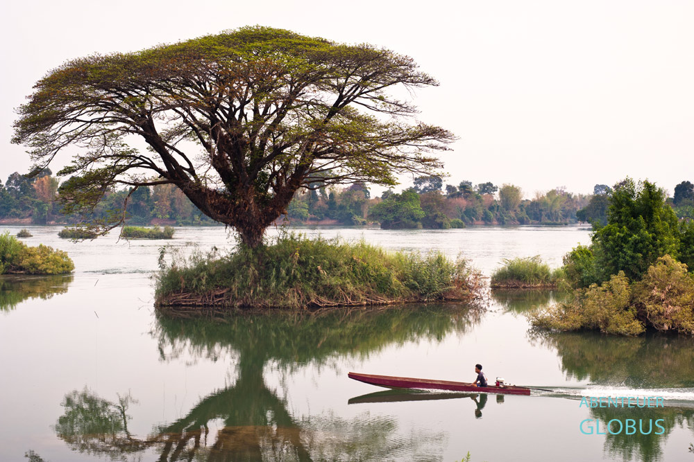 Si Phan Don ist eine einzigartige Flusslandschaft mit 4.000 Inseln im Mekong in Süd-Laos. 
