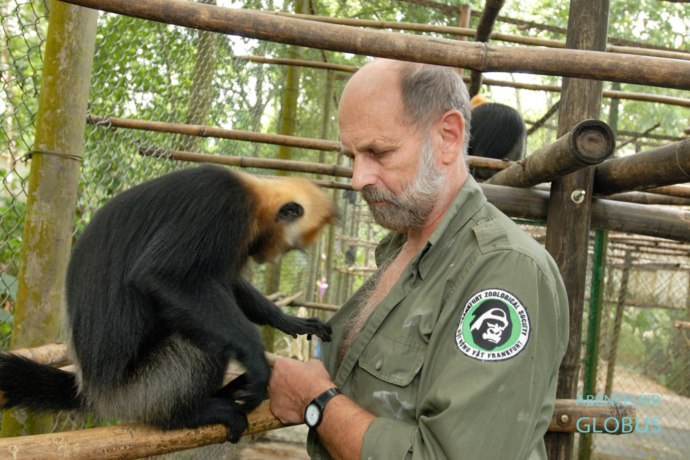 Tierschützer Tilo Nadler im Endangered Primate Rescue Center im Cuc Phuong Nationalpark.