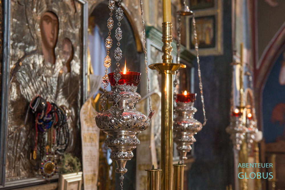 Ikonenwand des Klosters Krka im Nationalpark Krka