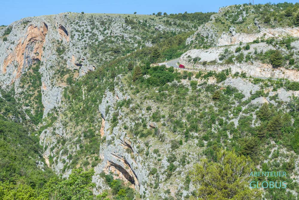 Camper im Cikola Canyon nahe Krka-Nationalpark 