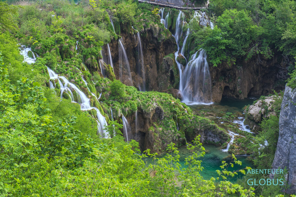 Größter Wasserfall im Nationalpark Plitwicer Seen auf der Route C
