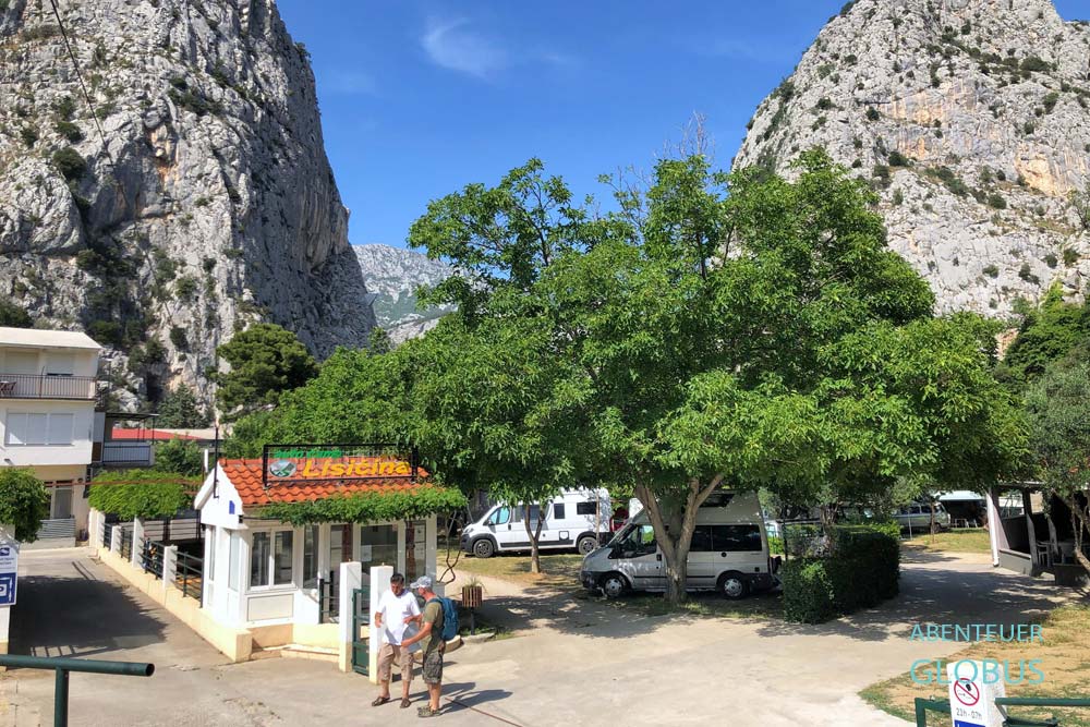 Auto Camp Lisicina in Omis in Kroatien