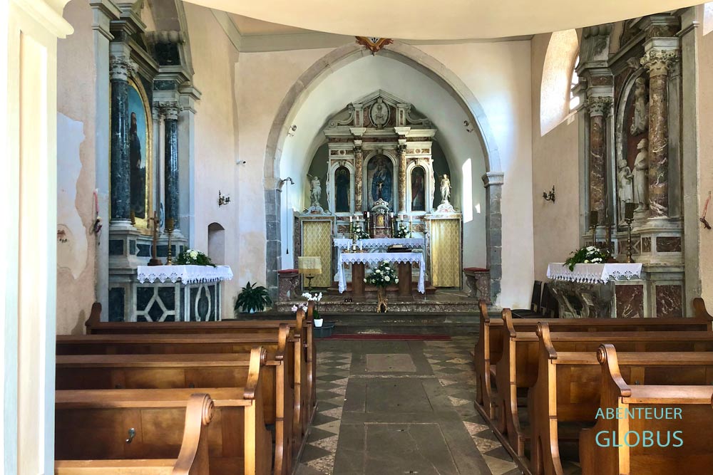 Kirche St. Maria vom Franziskanerkloster im Dorf Glavotok auf der Insel Krk in Kroatien