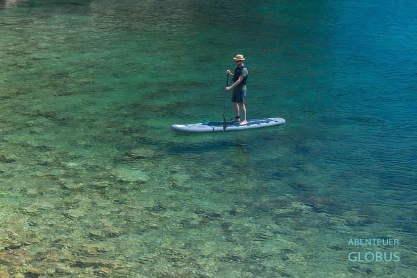 Stand-up-Paddling auf der Adria bei Sibenik