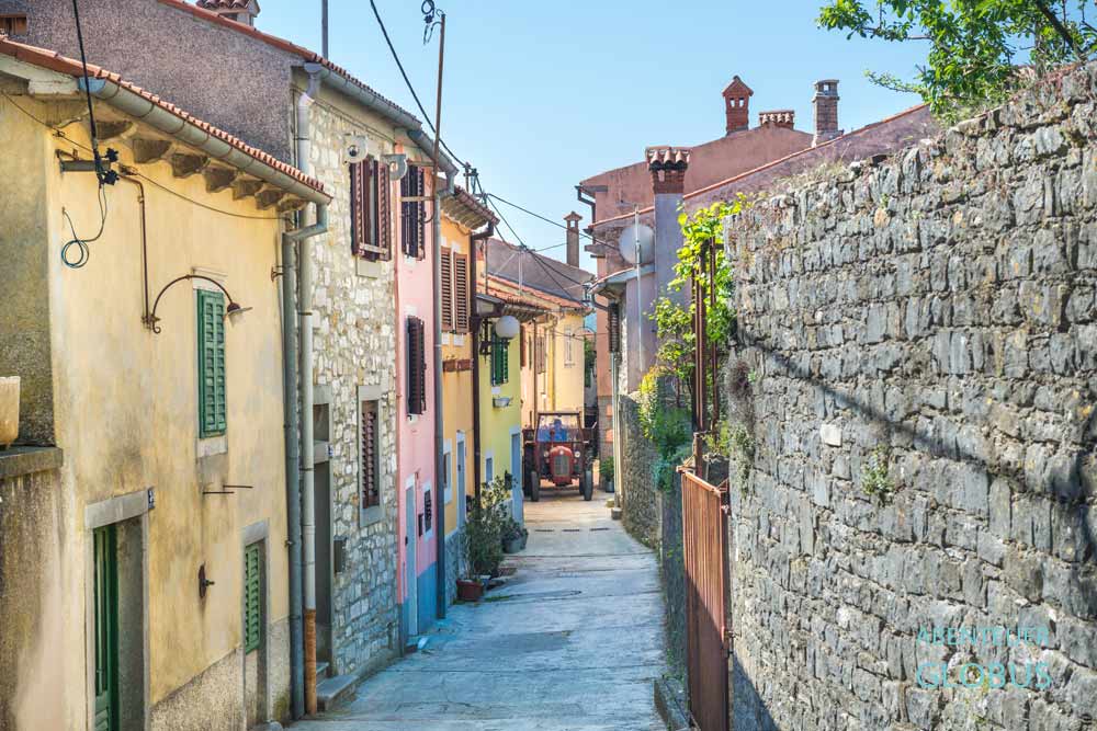 Altstadt von Labin: enge Gasse