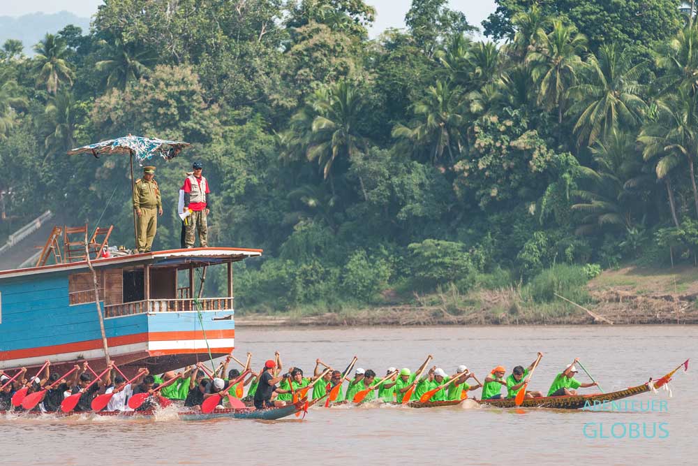 Reisetipps für Luang Prabang in Laos: Wettkampf und Fest, Bootsrennen Bun Suang Heua auf dem Mekong