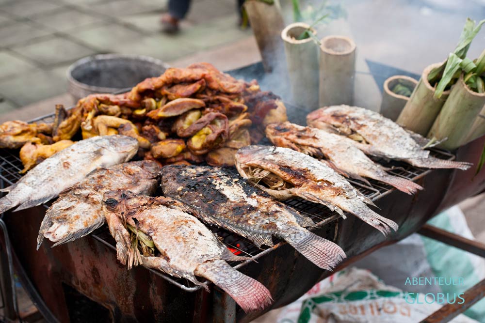 Tipps für Vientiane: Gegrillter Fische auf dem Night Market