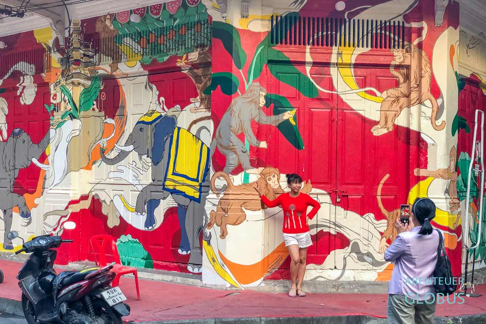 Graffiti und Streetart im Viertel Talat Noi in Chinatown von Bangkok
