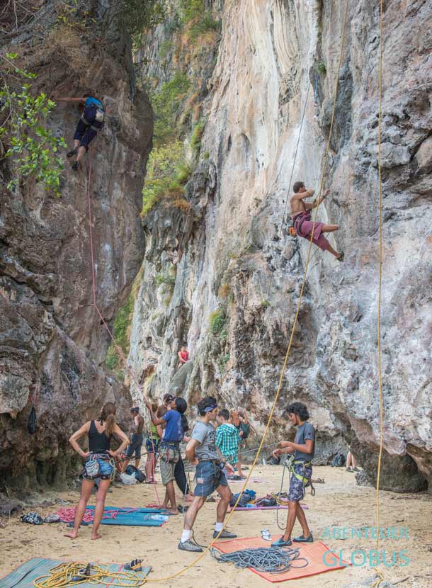 Klettern auf der Halbinsel Railay am Phra Nang Beach