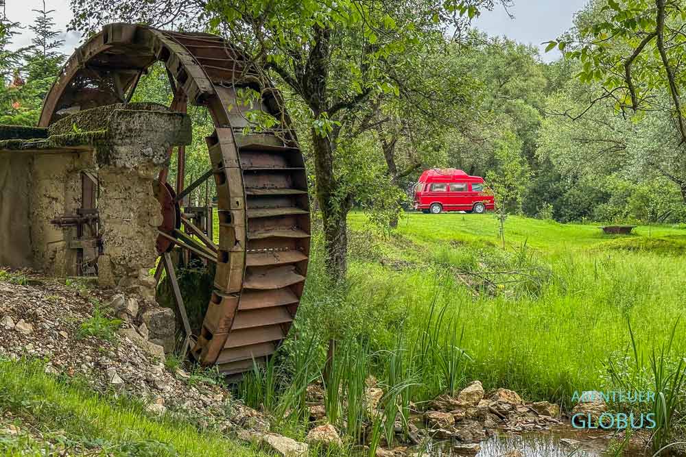 Campingplatz Riverside am Fluss Rastovac im Dorf Rastovac nahe Niksic
