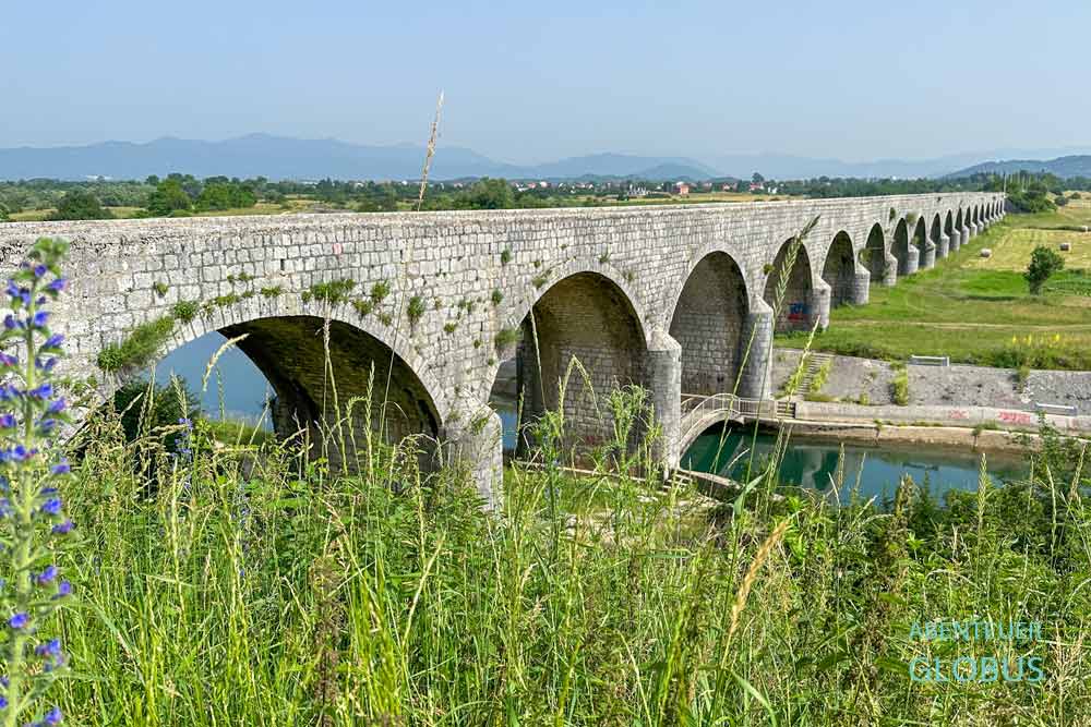 Zarenbrücke, auch Kaiserbrücke in der Nähe von Niksisc