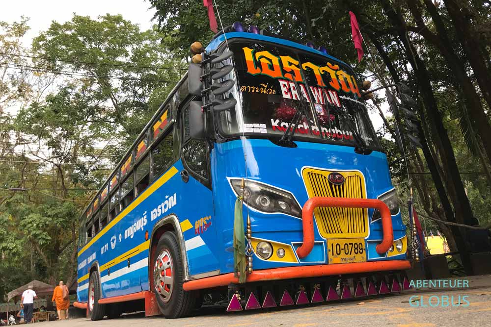 Bus von Kanchanaburi zum Erawan Nationalpark