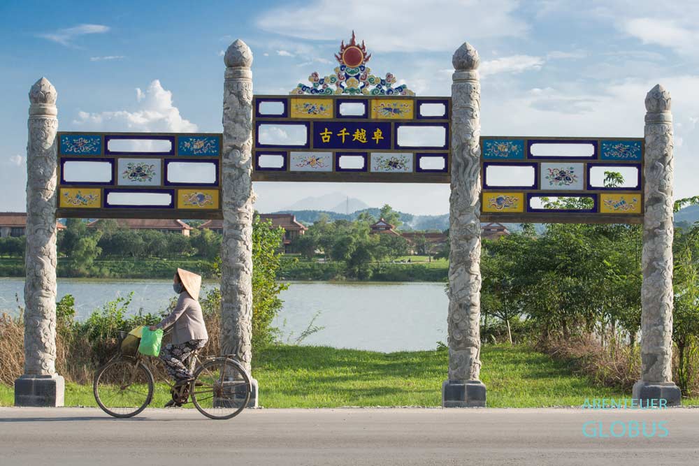 Literaturtempel Van Mieu am Parfümfluss