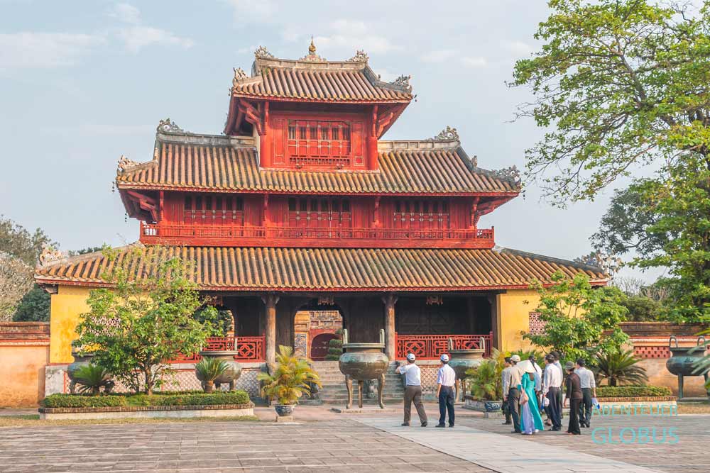 The To Mieu Tempelkomplex mit Hien Lam Pavillon