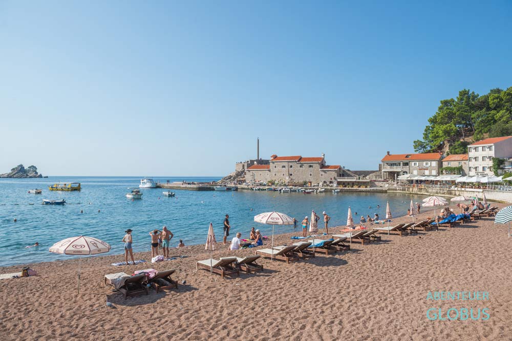 Strand Petrovacka Plaza