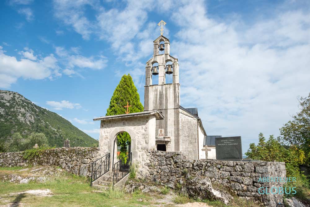 Kirche des Heiligen Nikolaus, auch Sveti Nikole in Rijeka Crnojevica