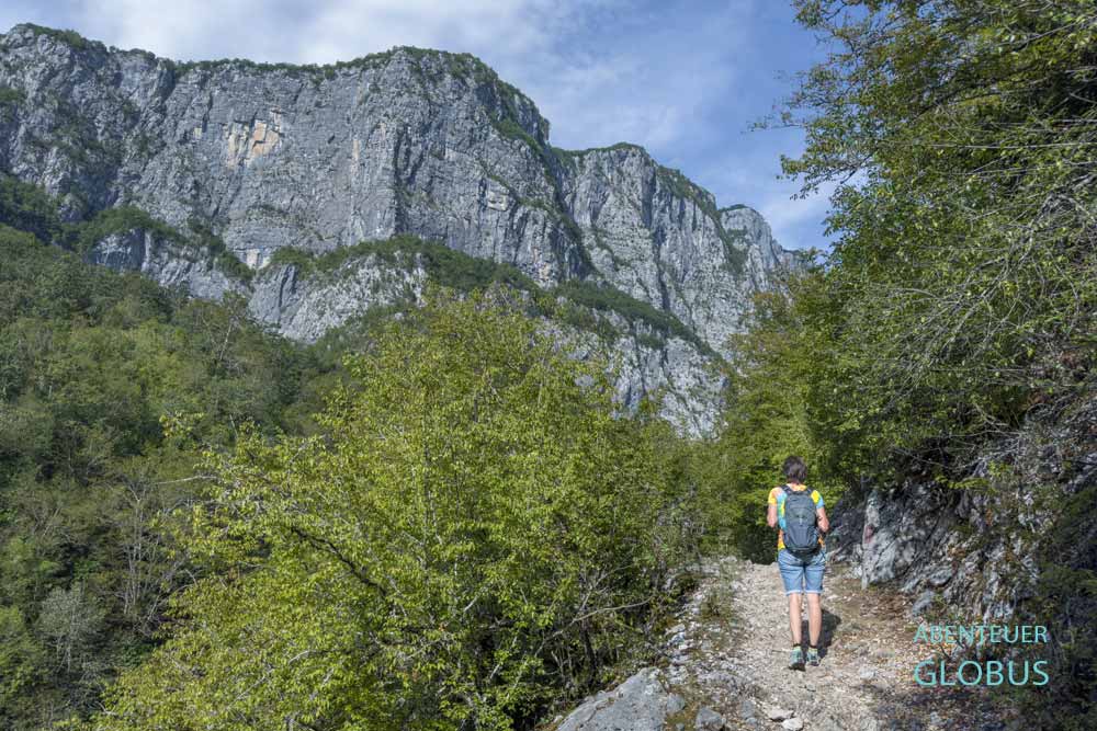 Wanderweg in der Mrtvica Schlucht