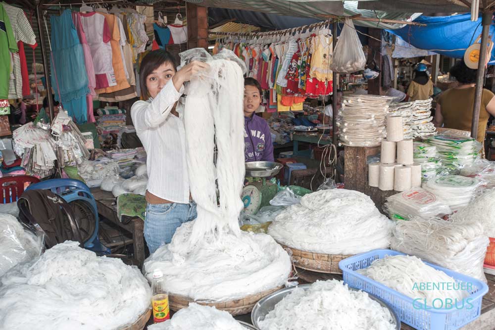 Insel Phu Quoc: Markt Cho Duong Dong Phu Quoc mit Nudelverkauf