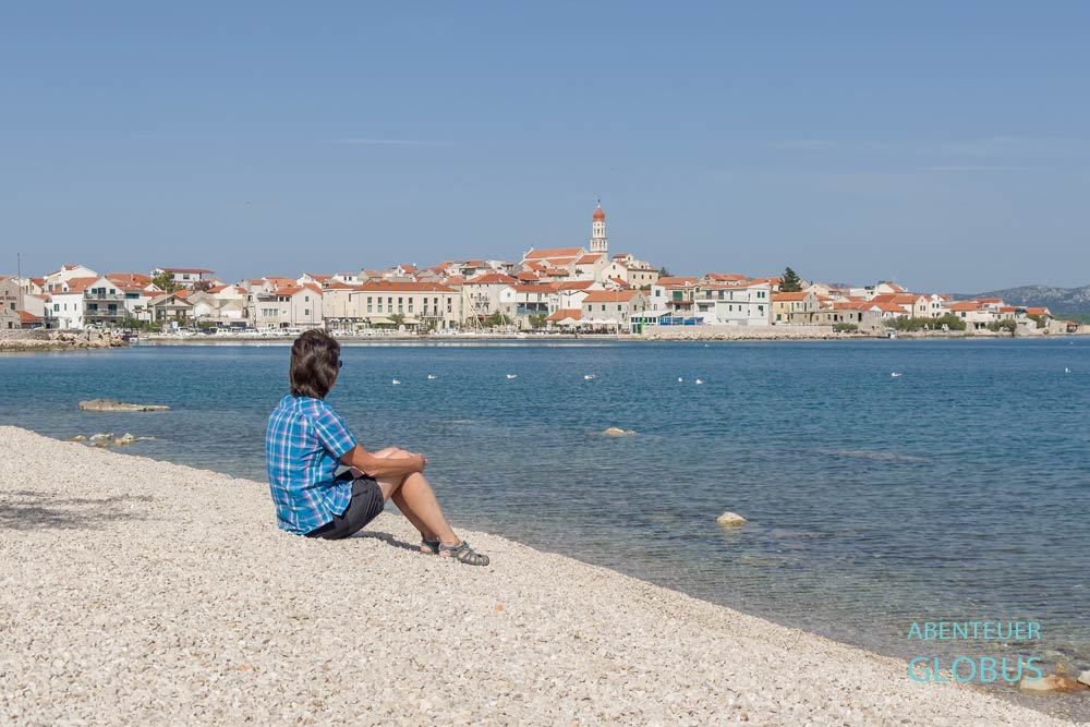 Strand Plaza Betina im Ort Betina auf der Insel Murter