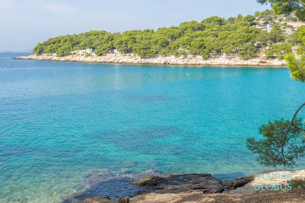Insel Murter: Bucht und Strand von Slanica