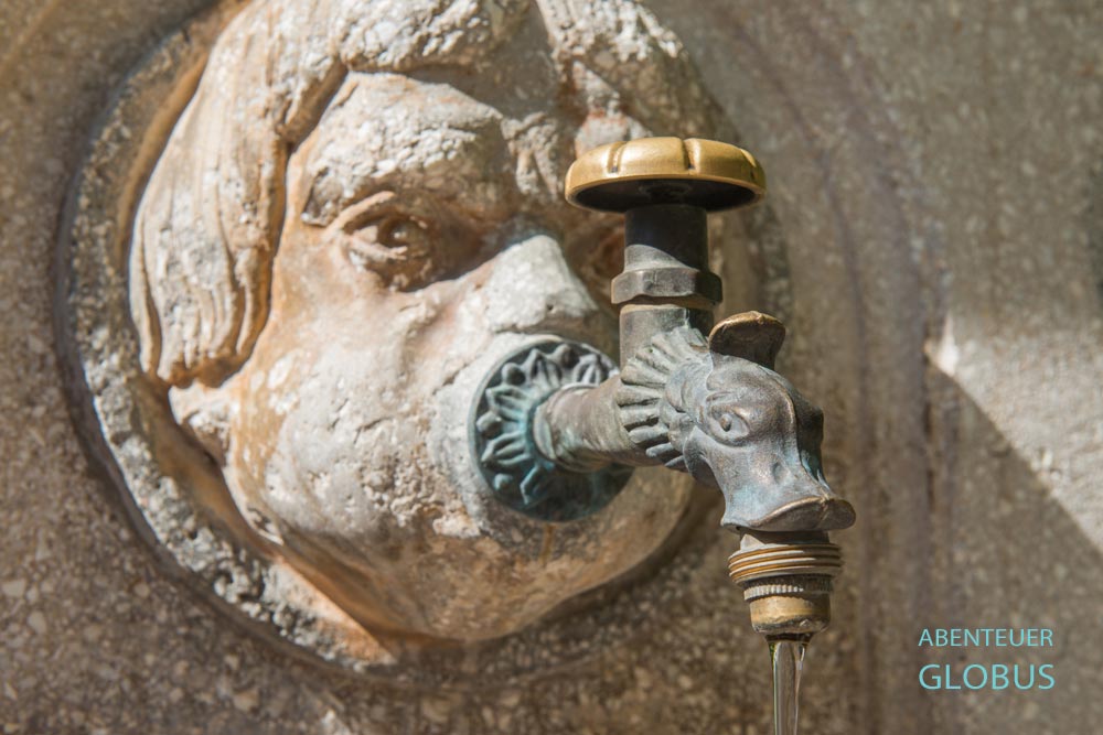 Makarska: Wasserspeicher in der Altstadt