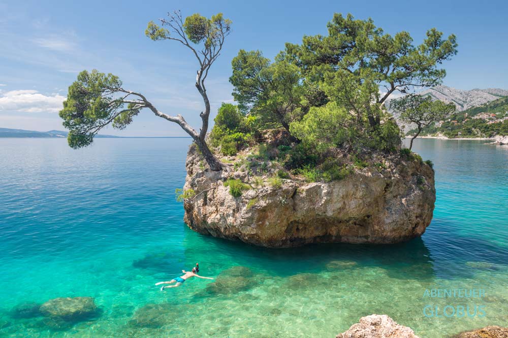Brela an der Makarska Riviera: Felseninsel Kamen Brela
