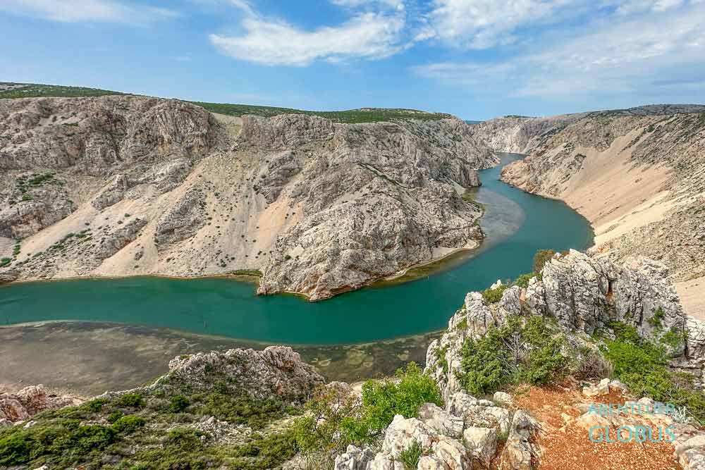 Blick in den Zrmanja Canyon vom Plateau Parizevacka Glavica im Naturpark Velebit bei Obrovac
