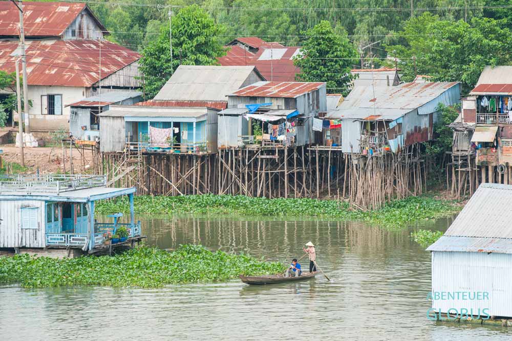 Chau Doc: Schwimmende Häuser und Stelzenhäuser